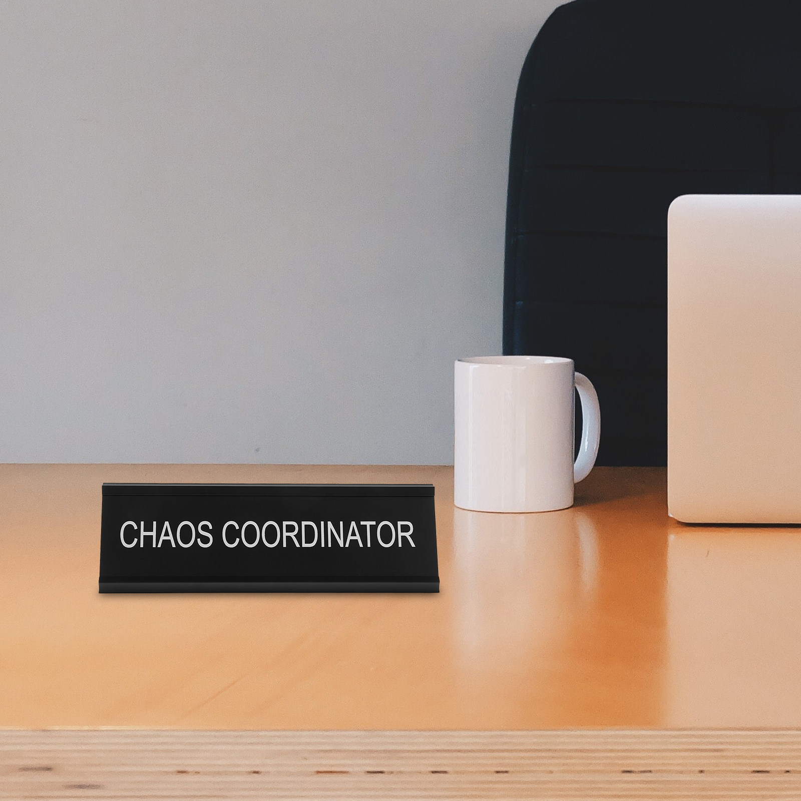 Desk Name Plate - Placa de Aluminio en Forma de