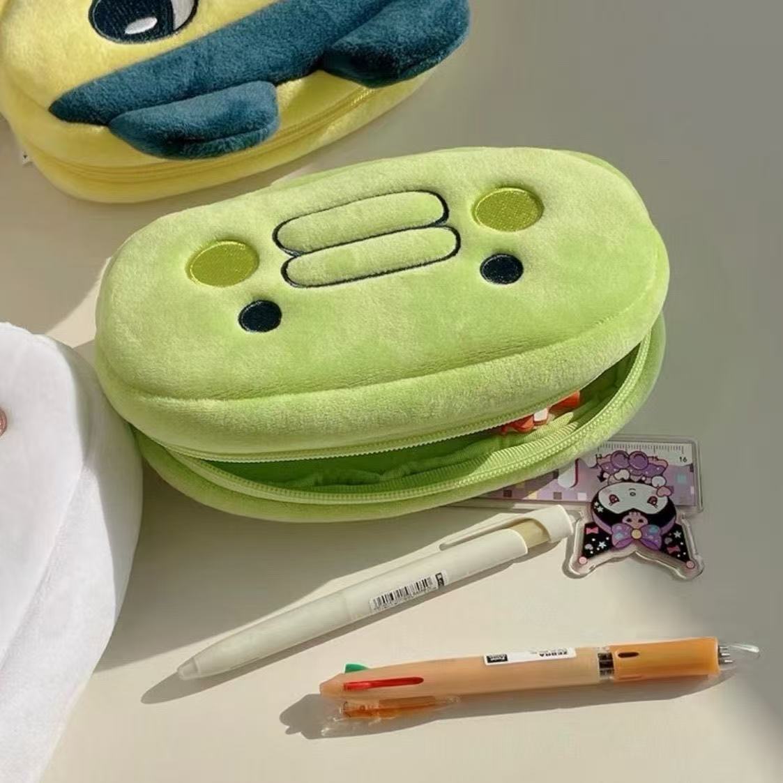 Estuche de Lápices de Peluche  - Pencil Case Large reseña y precio